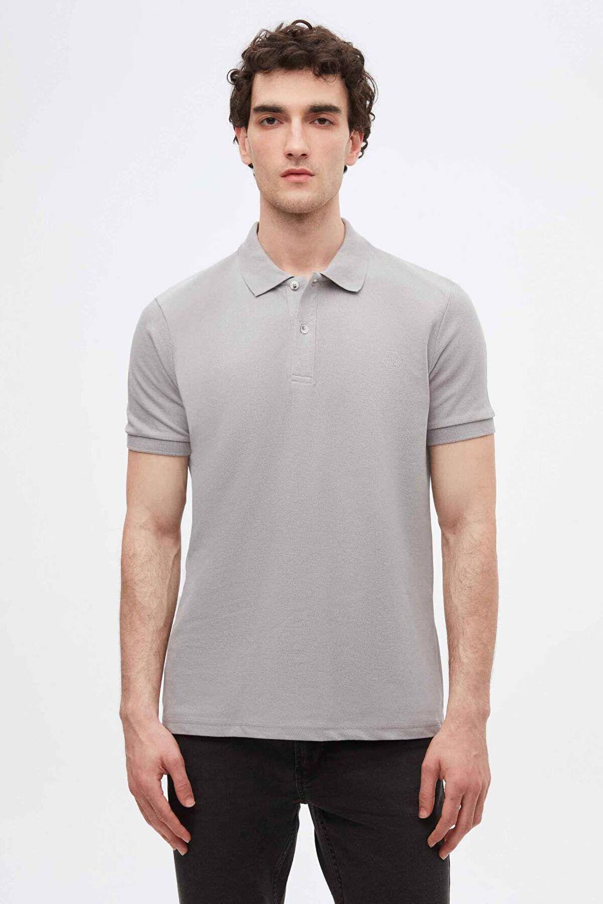 D'S Damat Regular Fit Gri Pike Dokulu %100 Pamuk Kıvrılmaz Polo Yaka Nakışlı T-Shirt 4HC14ORT51000