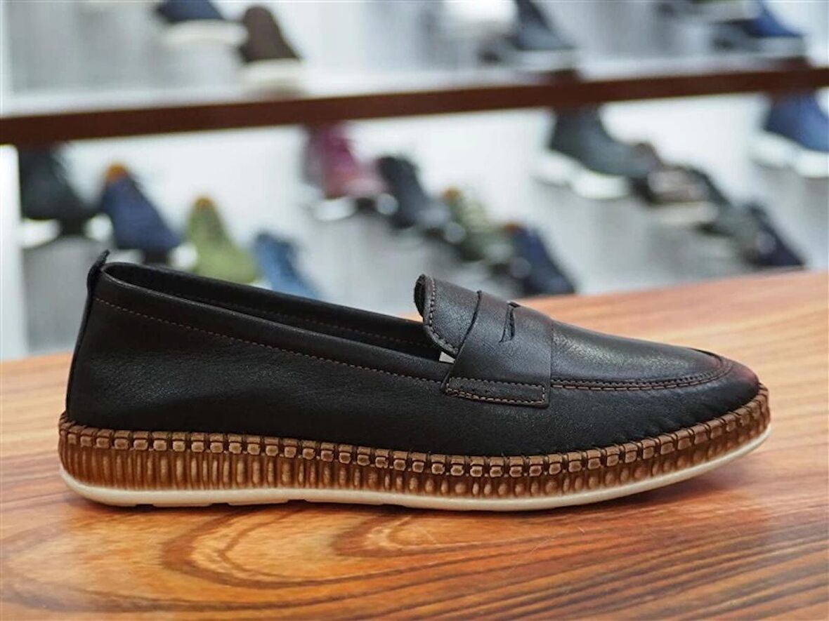 SİYAH HAKİKİ DERİ KADIN LOAFER AYAKKABI