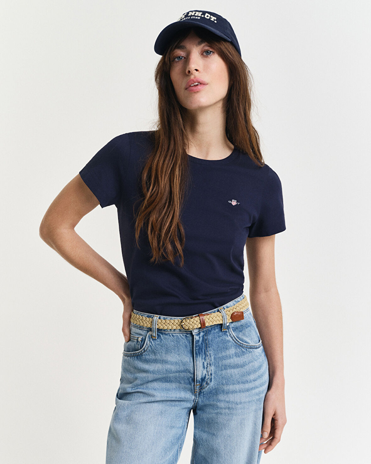 GANT Kadın Lacivert Regular Fit Bisiklet Yaka T-Shirt