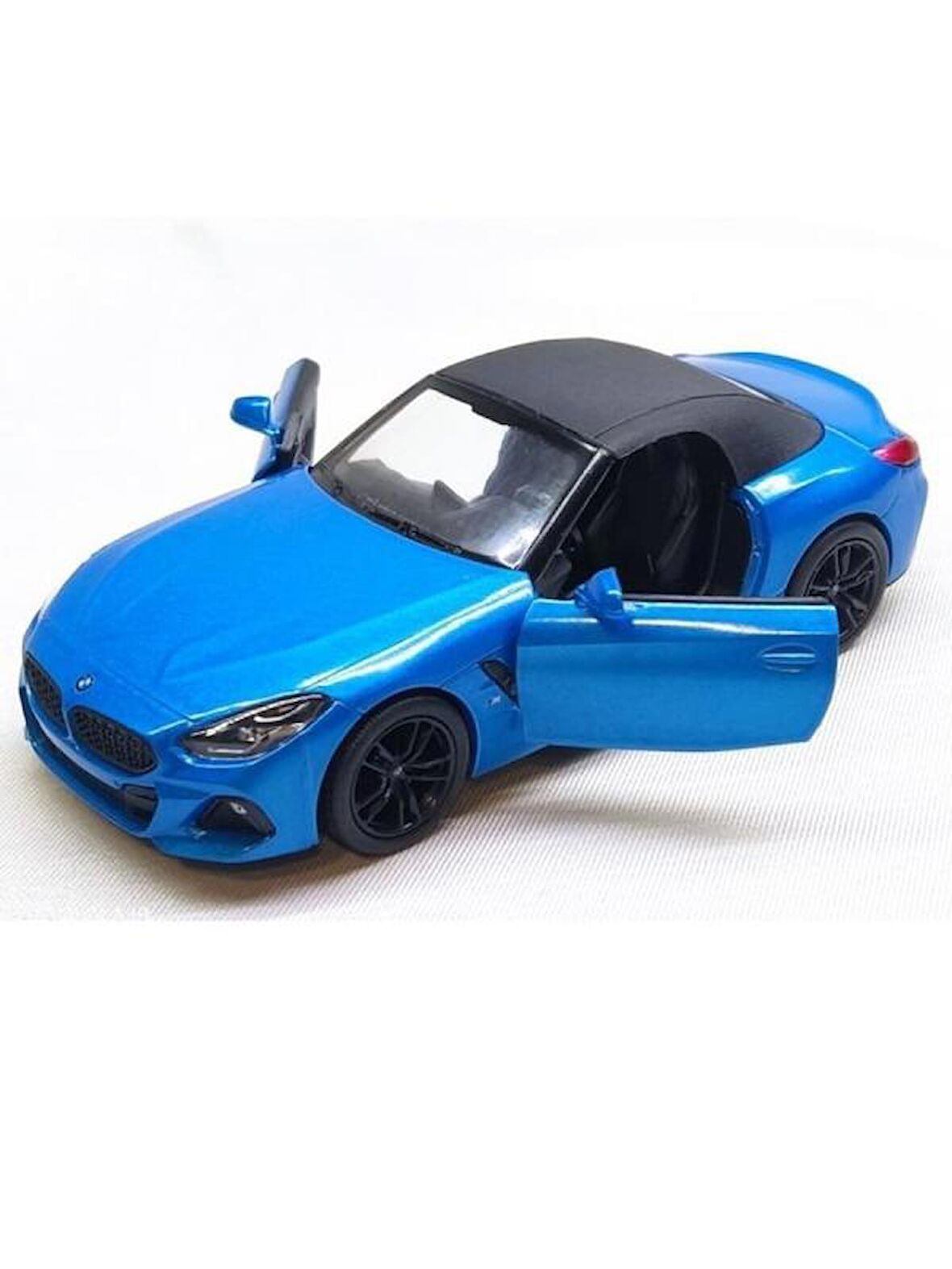 Kinsmart BMW Z4 1:36 Çek Bırak Ölçek Diecast Model Araba