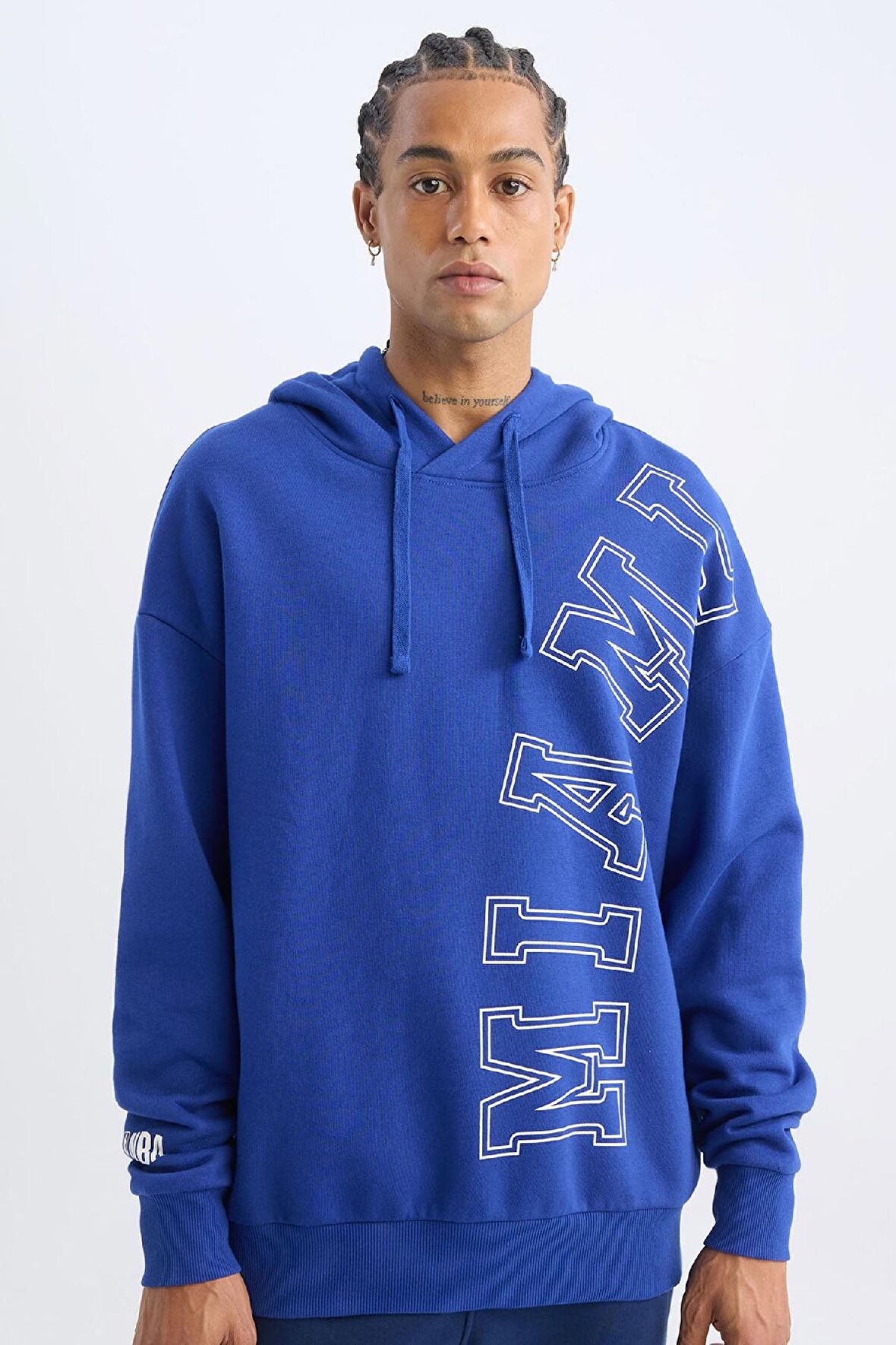 DeFactoFit NBA Miami Heat Oversize Geniş Kalıp Kapüşonlu Kalın Sweatshirt D0677AX24AUBE181