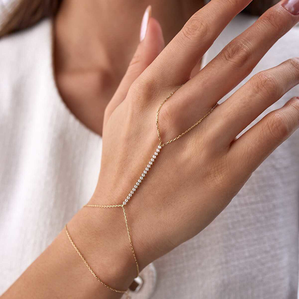 Yuvarlak Tırnak Suyolu Şahmeran