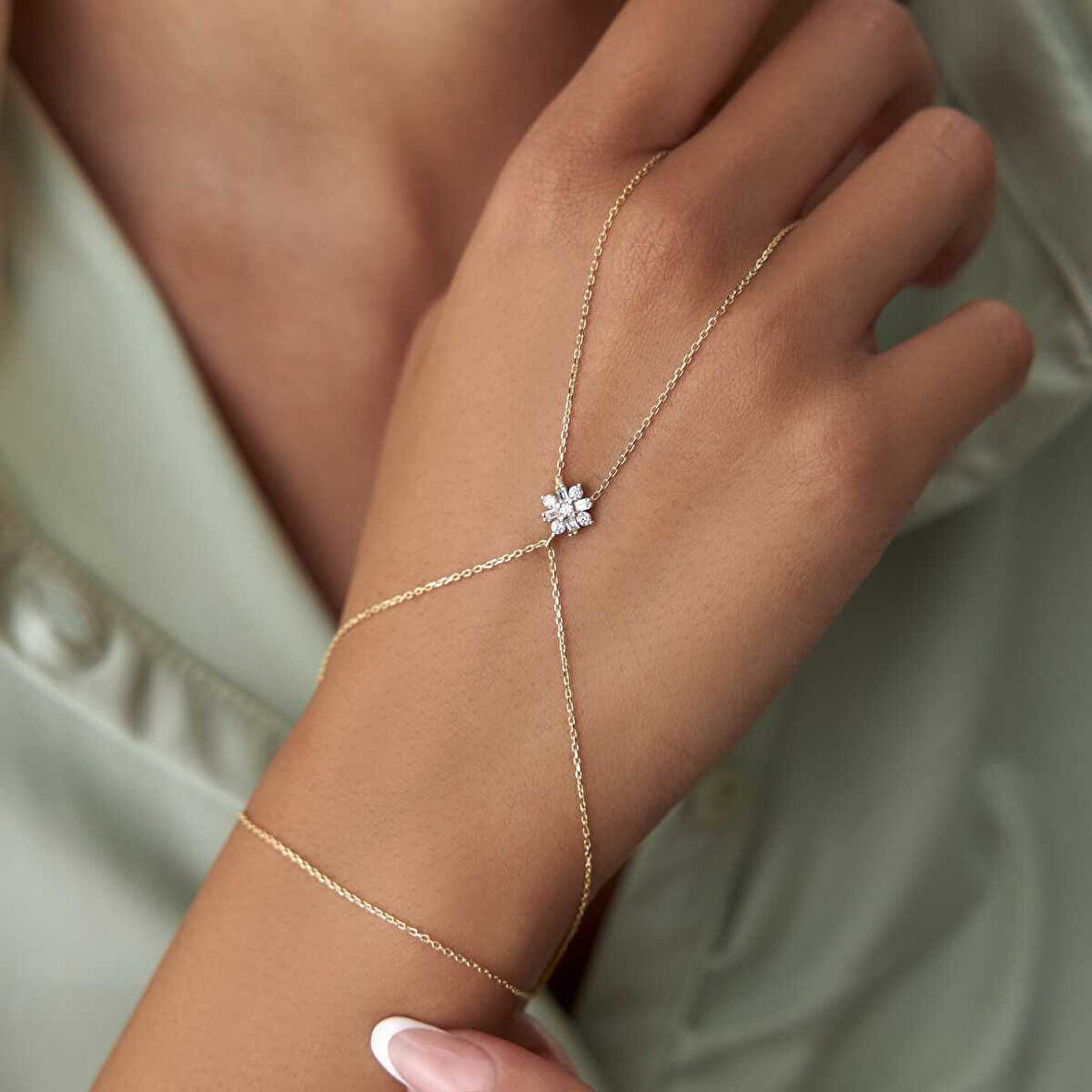 Aşk Çiçeği Şahmeran