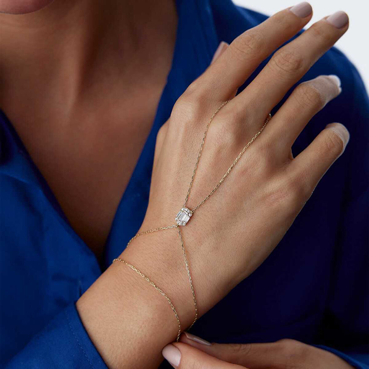 Baget Taşlı Şahmeran