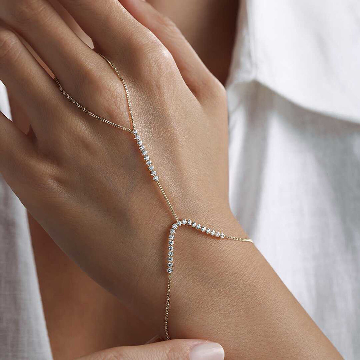 Parçalı Su Yolu Şahmeran