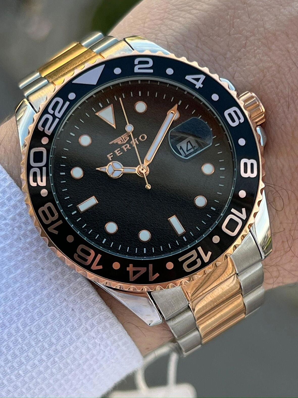 Ferro Çelik Kordon Takvimli 30 Mt Su Geçirmez Erkek Kol Saat EFM11253-E2