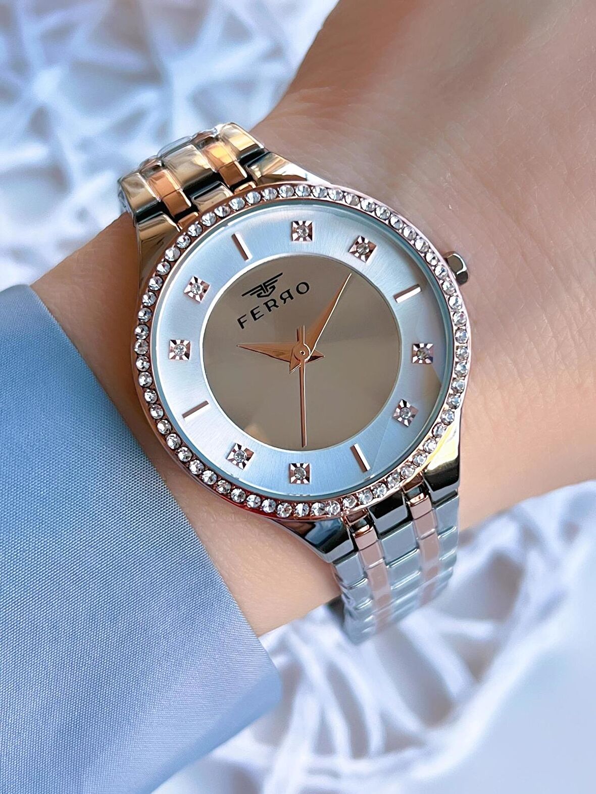 Ferro Çelik Kordonlu Gümüş/Rose Kararmaz Renk Atmaz 3 Atm  Özel Tasarım Kadın Kol Saati BFL2146-E