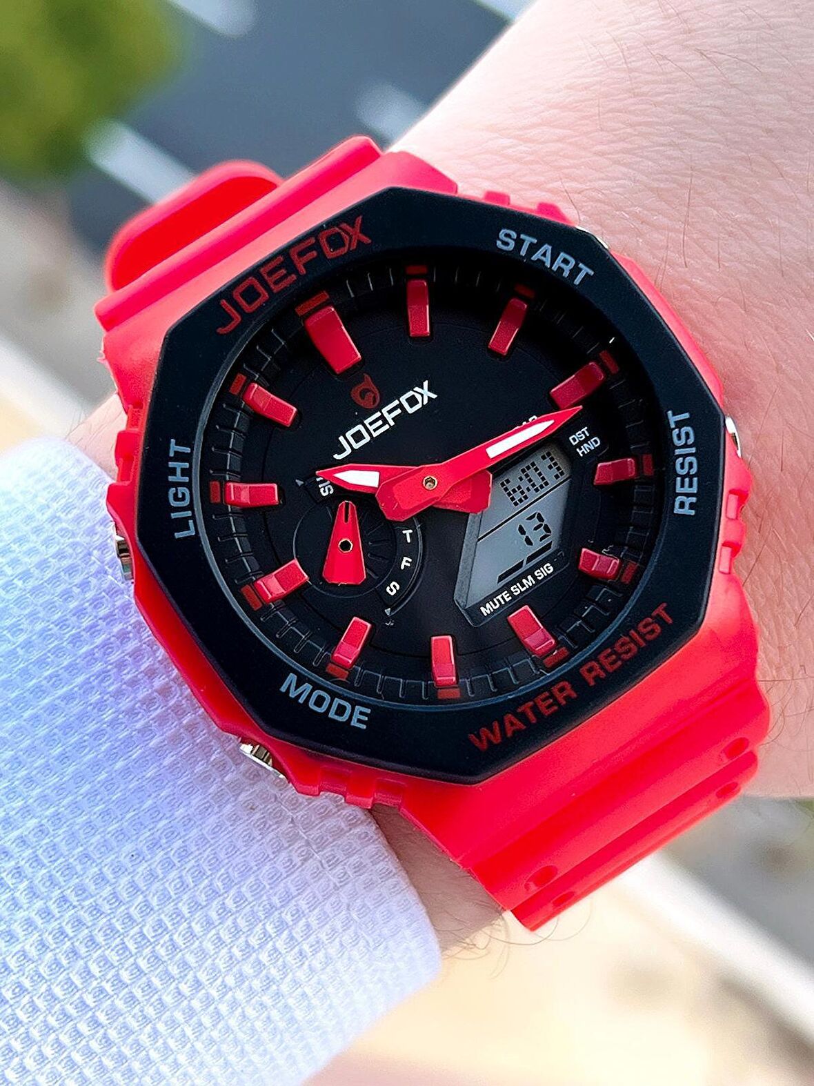 Joefox G-SHOCK Kasa Kırmızı Dijital/Analog 5Atm Suya Dayanıklı 2 Yıl Garantili Spor Kol Saati J-GS24