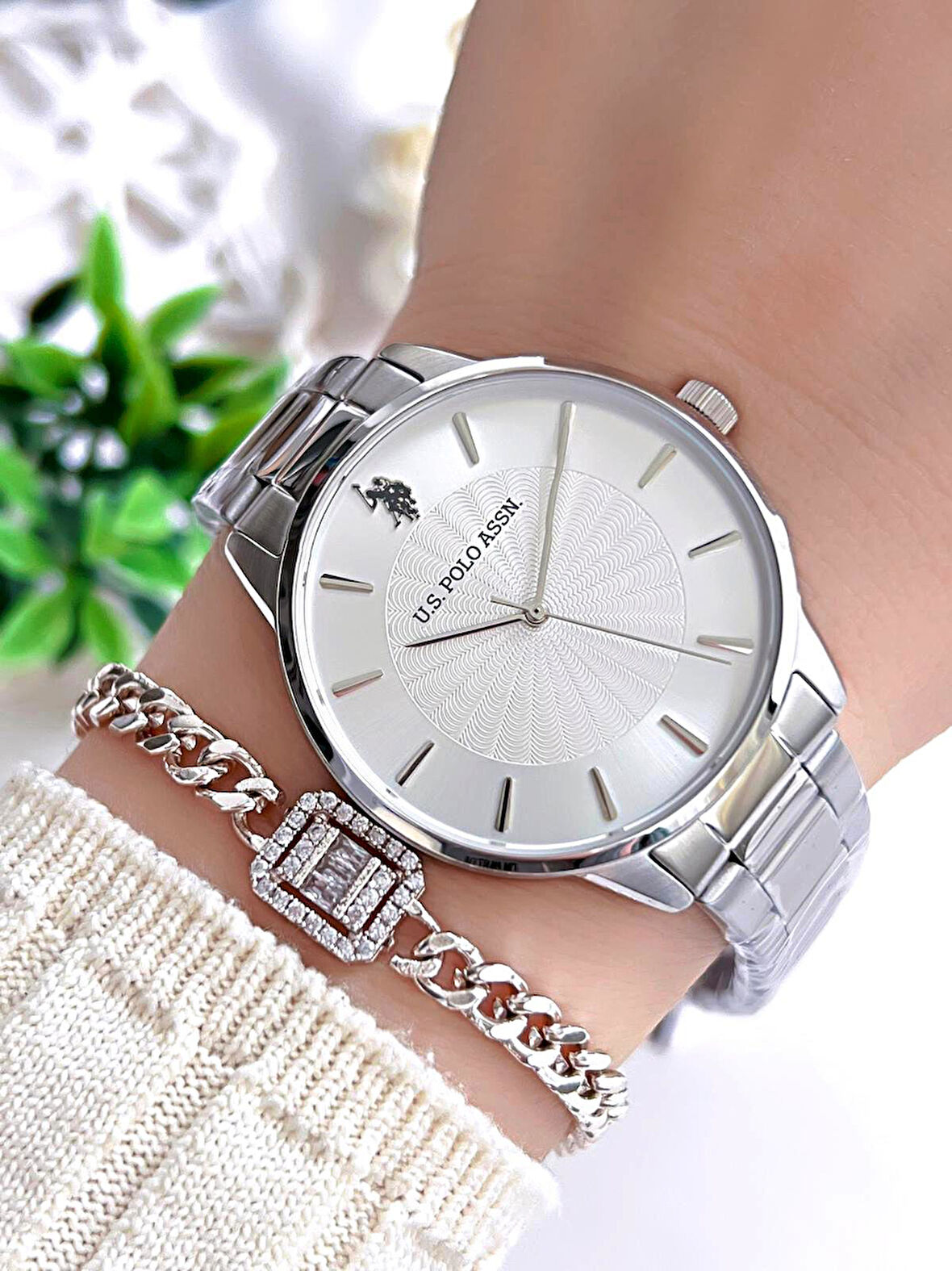 U.S.POLO ASSN Çelik Kordon 5 Atm Suya Dayanıklı Kadın Kol Saati+Bileklik Hediyeli USPA.2095.S01