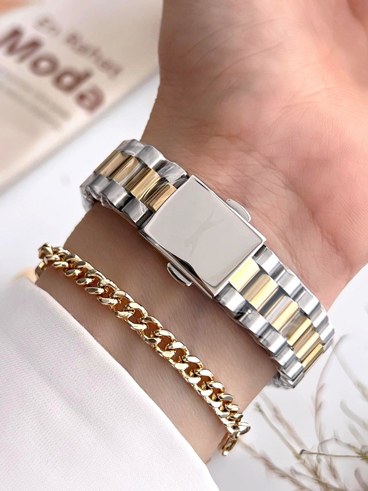 Slazenger Çelik Kordon 2 Yıl Garantili 5 Atm Bileklik Hediyeli Kadın Kol Saati BSL.09.2473.3.05