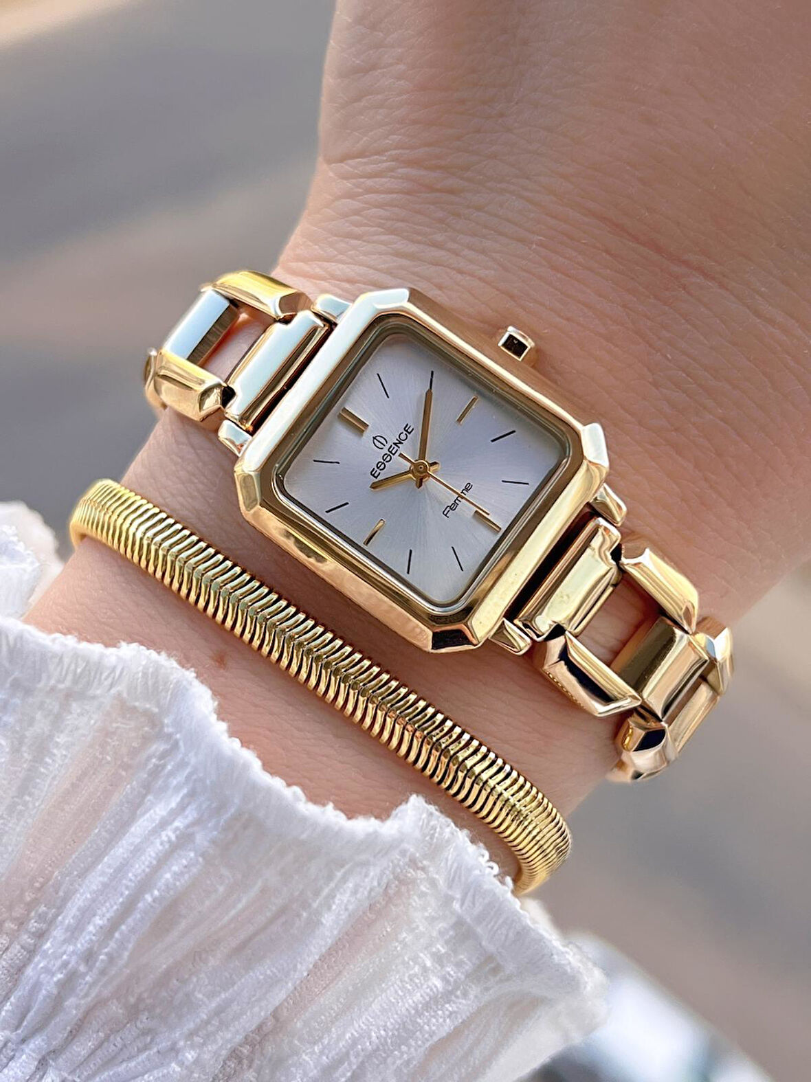 Essence Çelik Kasa Ve Kordon 2 Yıl Garantili 3 Atm Suya Dayanıklı Kadın Kol Saat+Bileklik SDF130