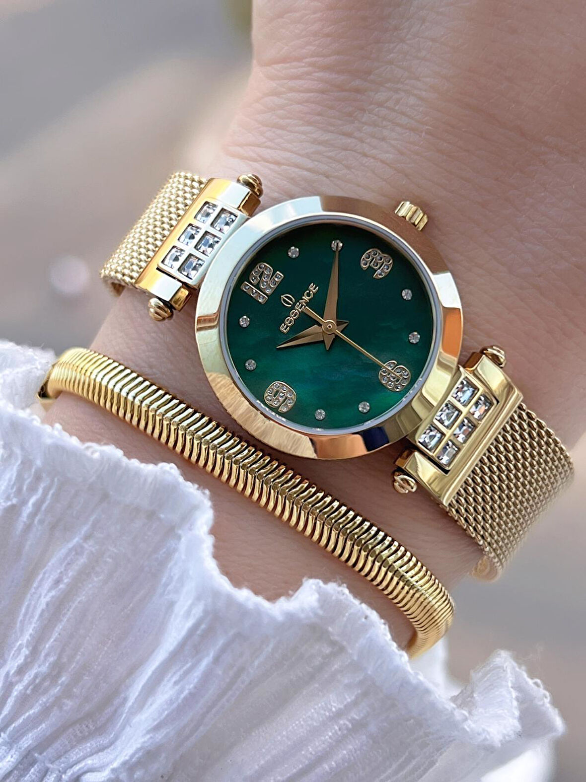 Essence Çelik Kasa Ve Kordon 2 Yıl Garantili 3 Atm Suya Dayanıklı Kadın Kol Saat+Bileklik ESM170