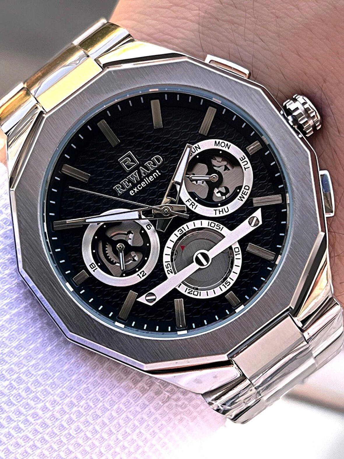 Reward Çelik Kordon 2 Yıl Garantili 5 Atm Suya Dayanıklı İç Fonksiyonları Aktif Erkek Kol Saati RE22