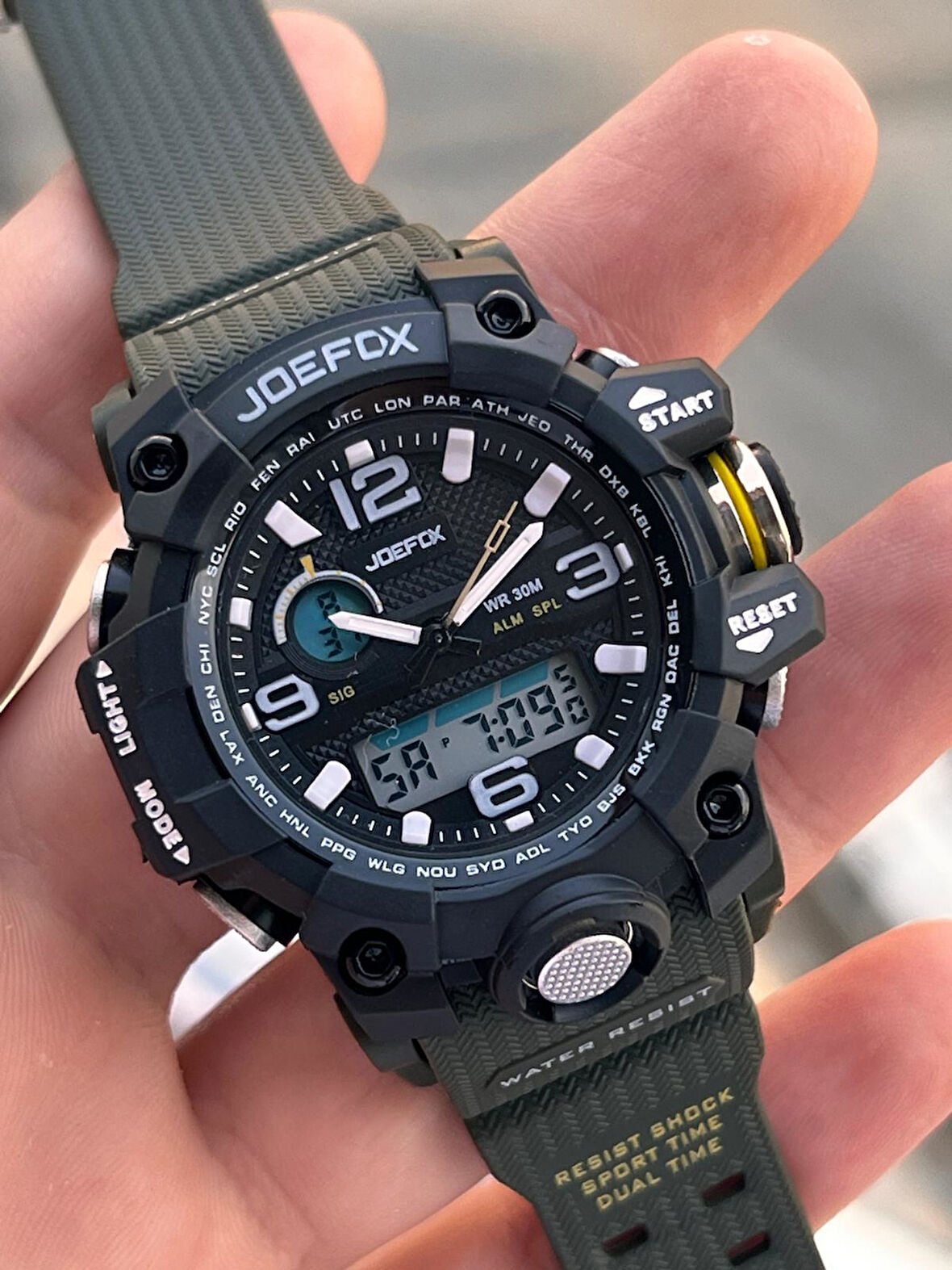 Joefox Küçük Kasa Digital Ve Analog 2 Yıl Garantili Kronometre+Takvim+Alarm+Çoçuk Kol Saati JE.CBK22