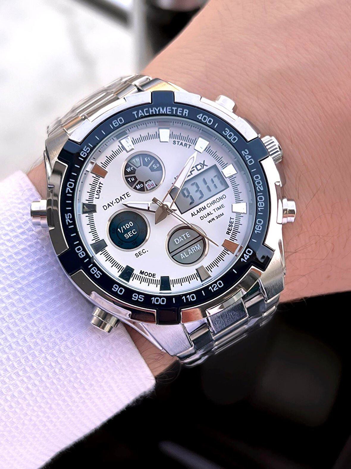 Joefox Çelik Kordon Dijital Ve Analog 2 Yıl Garantili 3 Atm Suya Dayanıklı Erkek Kol Saati JOE.CL06