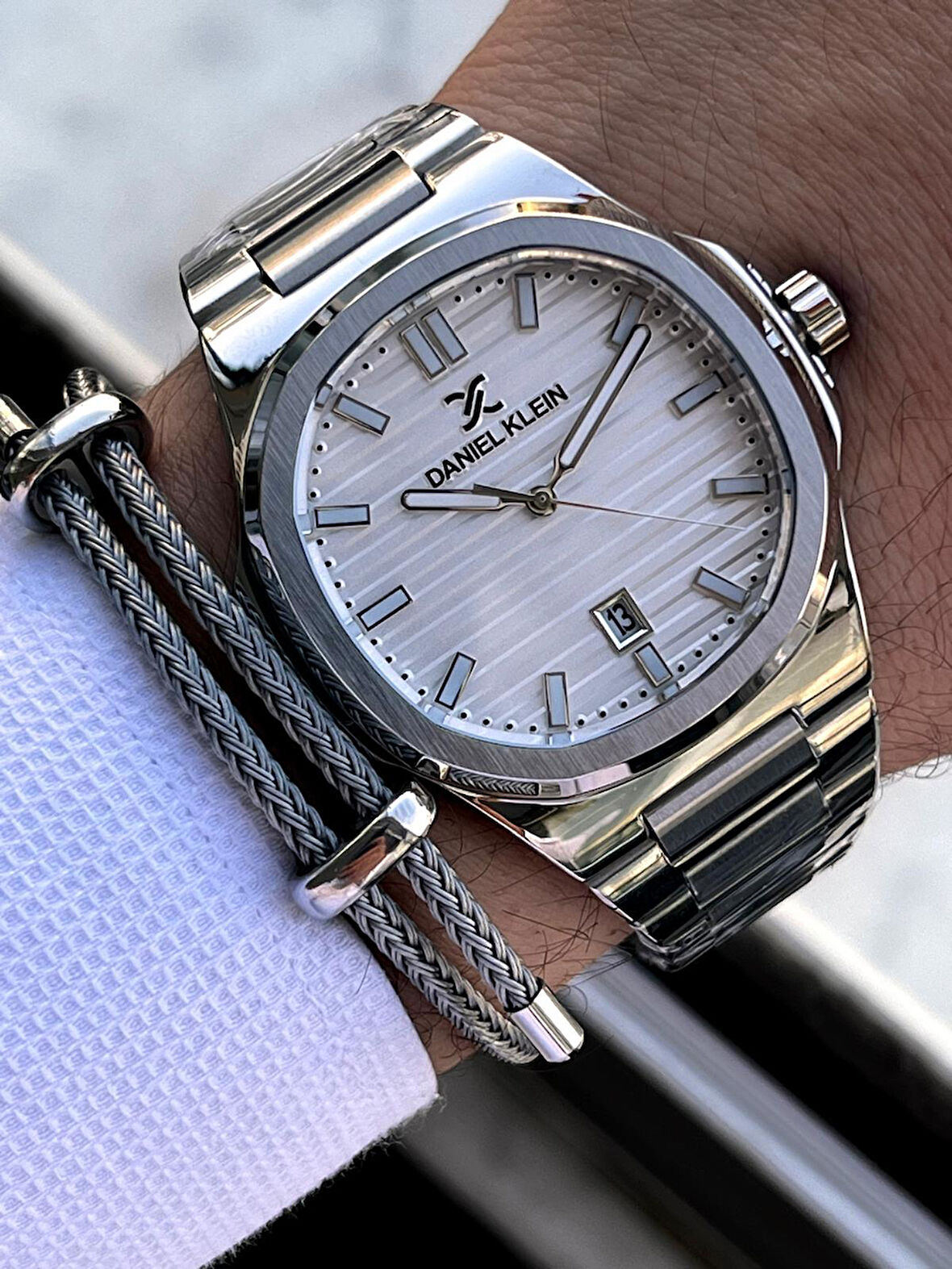 Daniel Klein İtalyan Model Bileklik Hediyeli Çelik Kordon 3 Atm 2 Yıl Garantili Erkek Kol Saati MX01