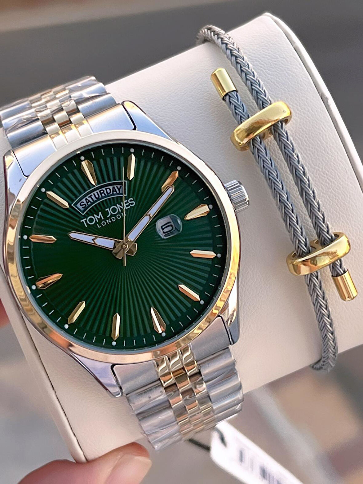 Tom Jones Çelik Kordon 3 Atm Suya Dayanıklı 2 Yıl Garantili Erkek Kol Saati+Bileklik TJE1.2390.5