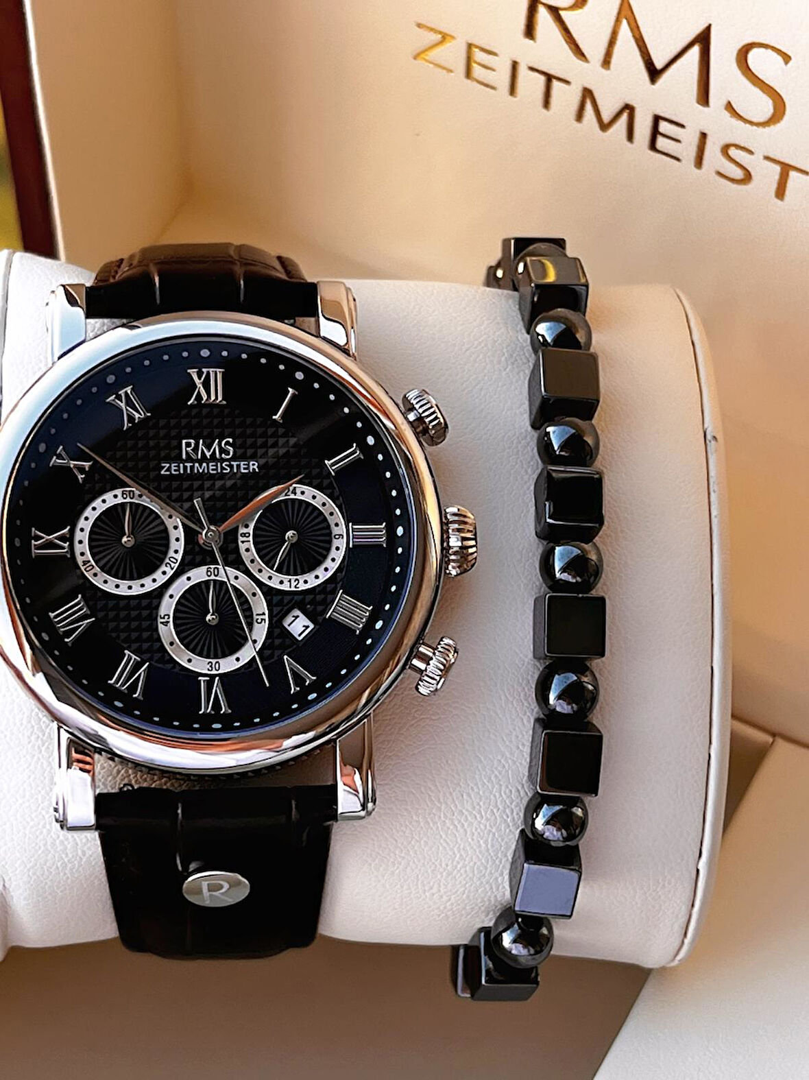 Romanson Deri Kordon İç Fonksiyonları Aktif 5 Atm Suya Dayanıklı Erkek Kol Saati AG1634.02