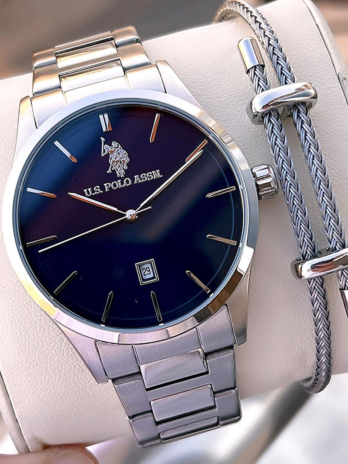 U.S.Polo Assn İtalyan Tasarım Bileklik Hediyeli 2 Yıl Garantili 5 Atm Erkek Kol Saati E.USP1072-03