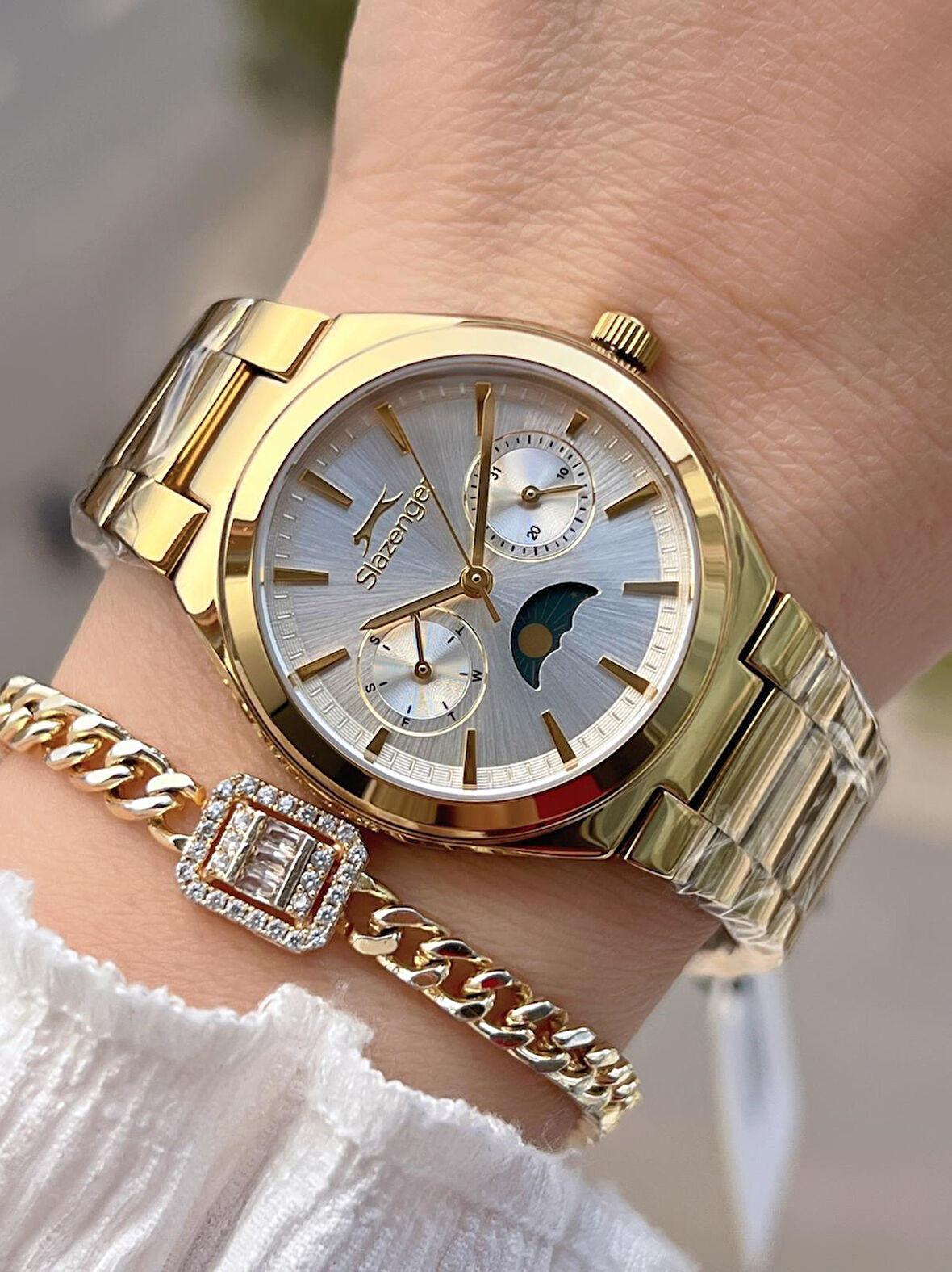 Slazenger İç Kadran Fonsiyonları Aktif 5 Atm Suya Dayanıklı Spor Kadın Kol Saati BSL.2468.M3