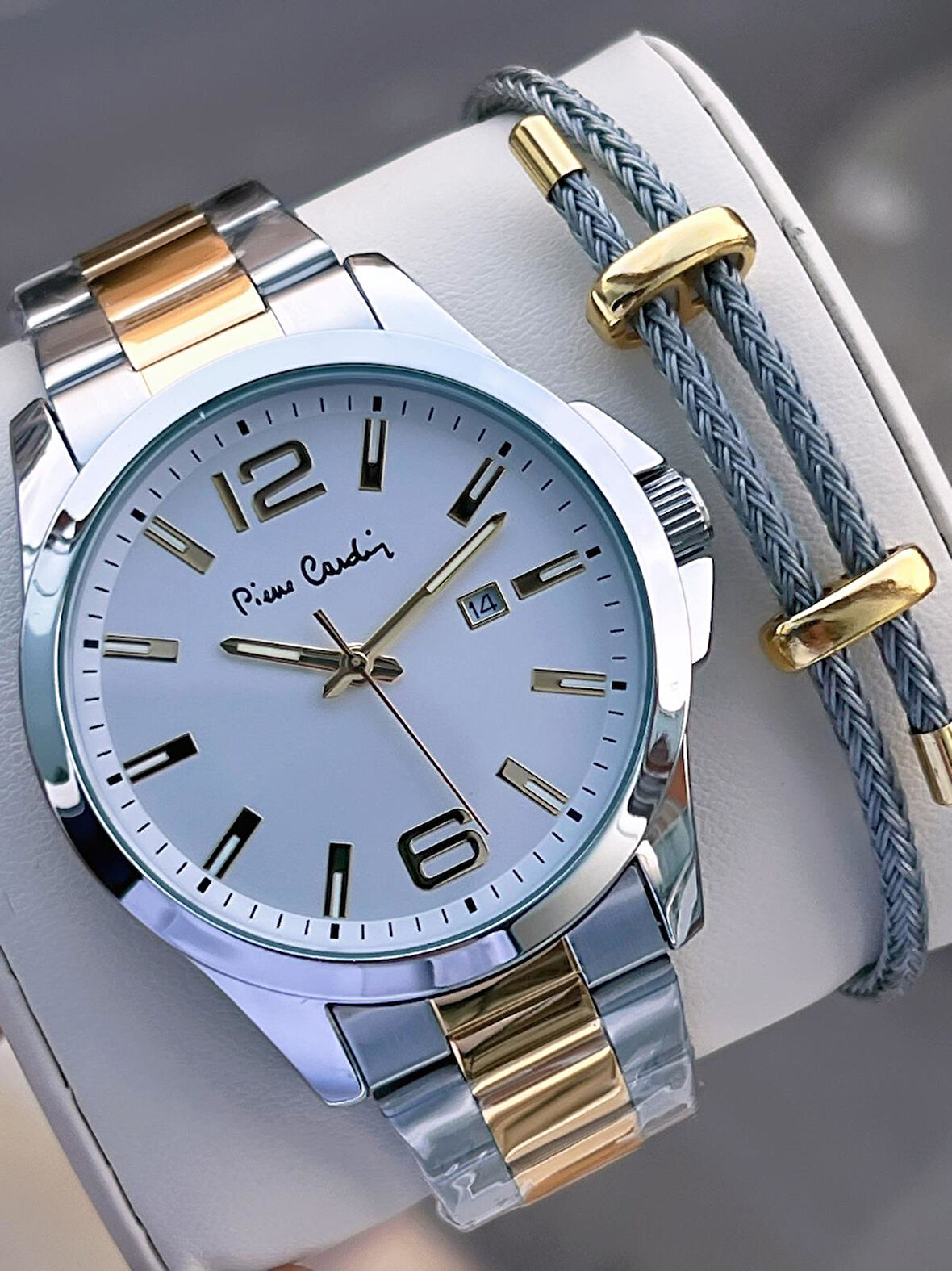 Pierre Cardin Damat Ve Nişan İçin 2 Yıl Garantili 3 Atm Suya Dayanıklı Erkek Kol Saati E.800411F06