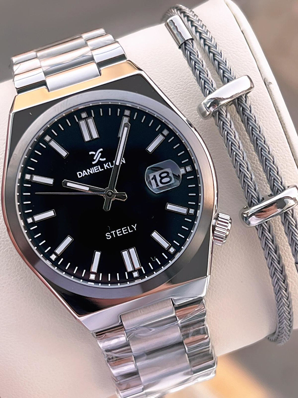 Daniel Klein İtalyan Tasarım Bileklik Hediyeli 2 Yıl Garantili 3 Atm Erkek Kol Saati ES.13861-12