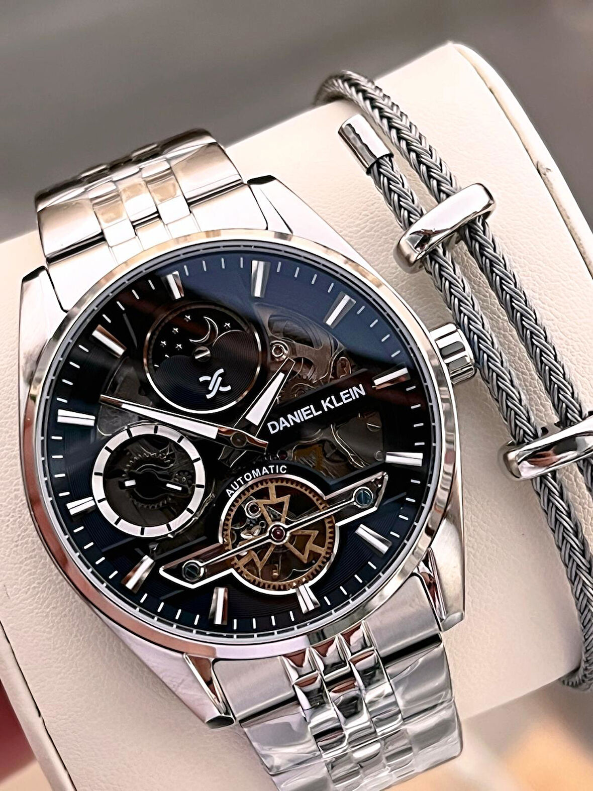 Daniel Klein Otomatik Mekanizma Mehtap Ve Güneş Kadranlı 2 Yıl Garantili Erkek Kol Saati OTM.14266.2