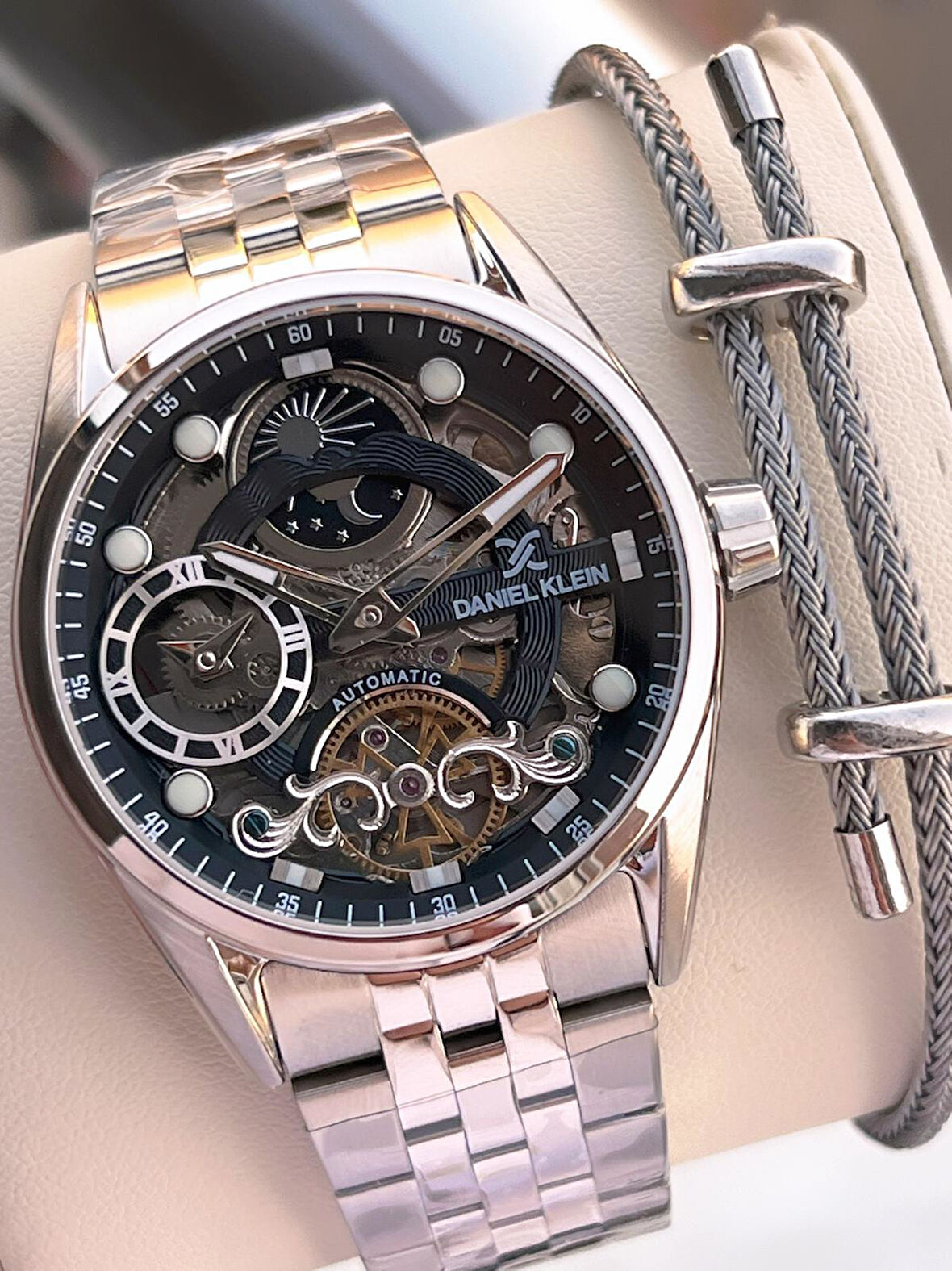 Daniel Klein Otomatik Mekanizma Mehtap Ve Güneş Kadranlı 2 Yıl Garantili Erkek Kol Saati OTM.13855.2