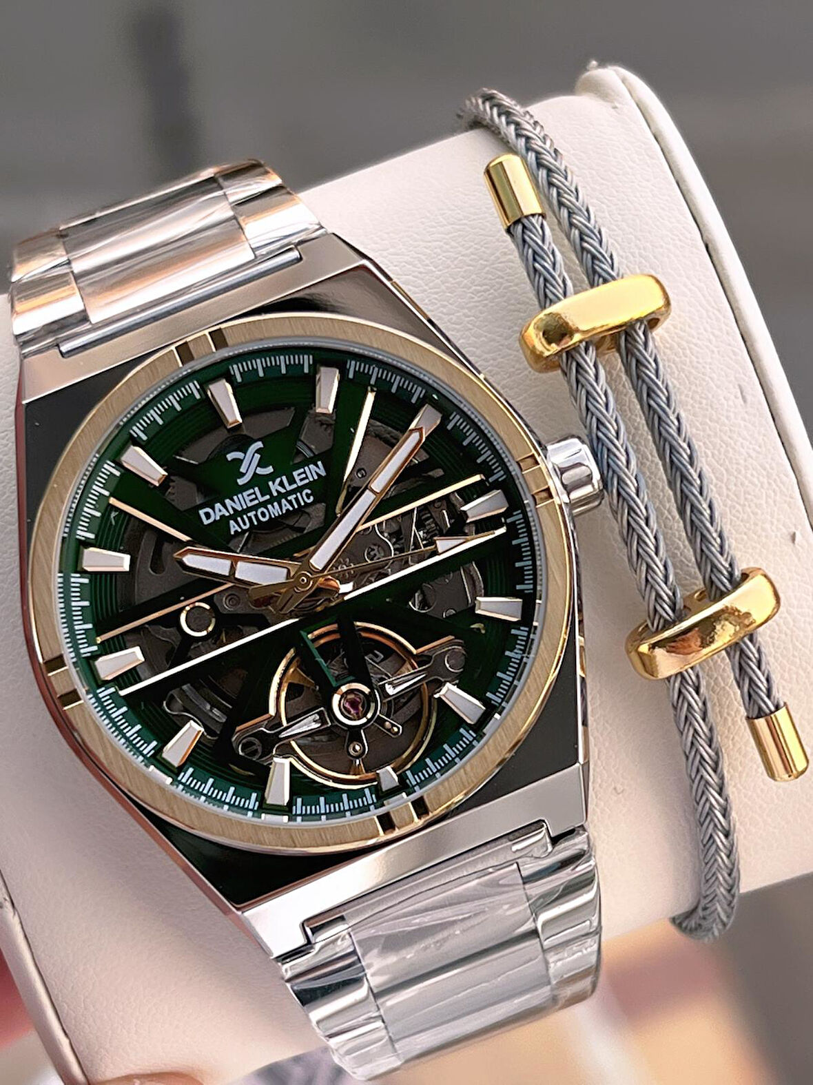 Daniel Klein Otomatik Mekanizma Takvimli Kadran Kadranlı 2 Yıl Garantili Erkek Kol Saati OTM.14268.5