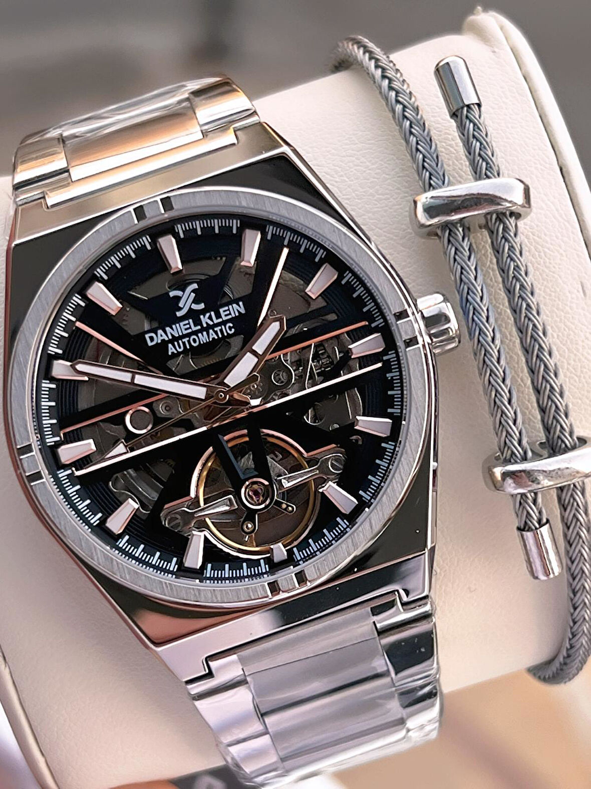 Daniel Klein Otomatik Mekanizma Takvimli Kadran Kadranlı 2 Yıl Garantili Erkek Kol Saati OTM.14268.3