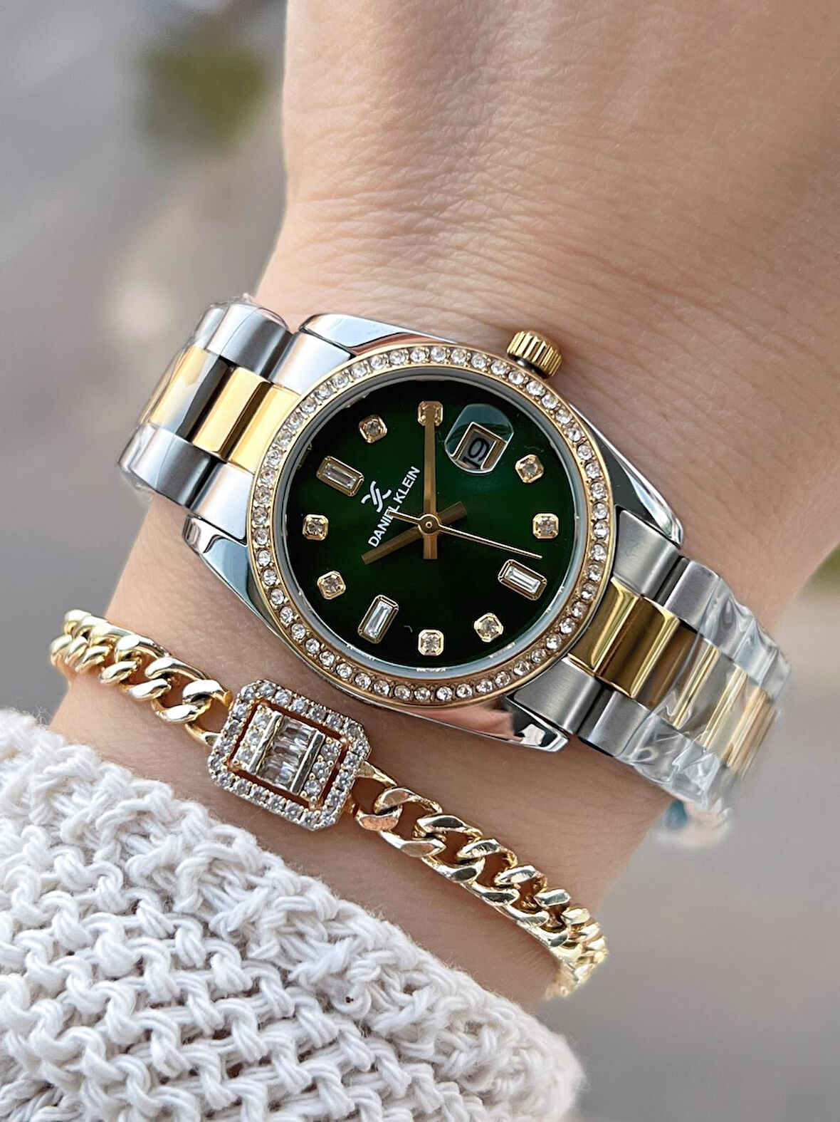 Daniel Klein Çelik Kordonlu 2 Yıl Garantili 3 Atm Suya Dayanıklı Kadın Kol Saati+Bileklik BD.10108.4