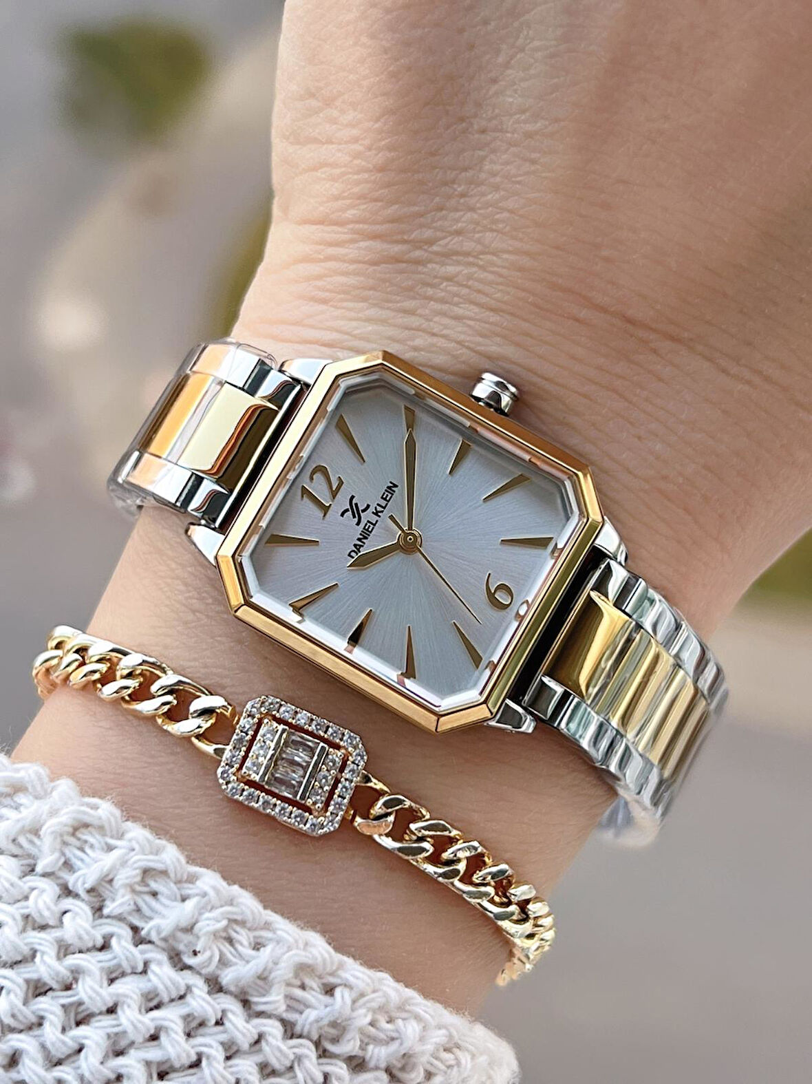 Daniel Klein Çelik Kordonlu 2 Yıl Garantili 3 Atm Suya Dayanıklı Kadın Kol Saati+Bileklik BD.14090.5