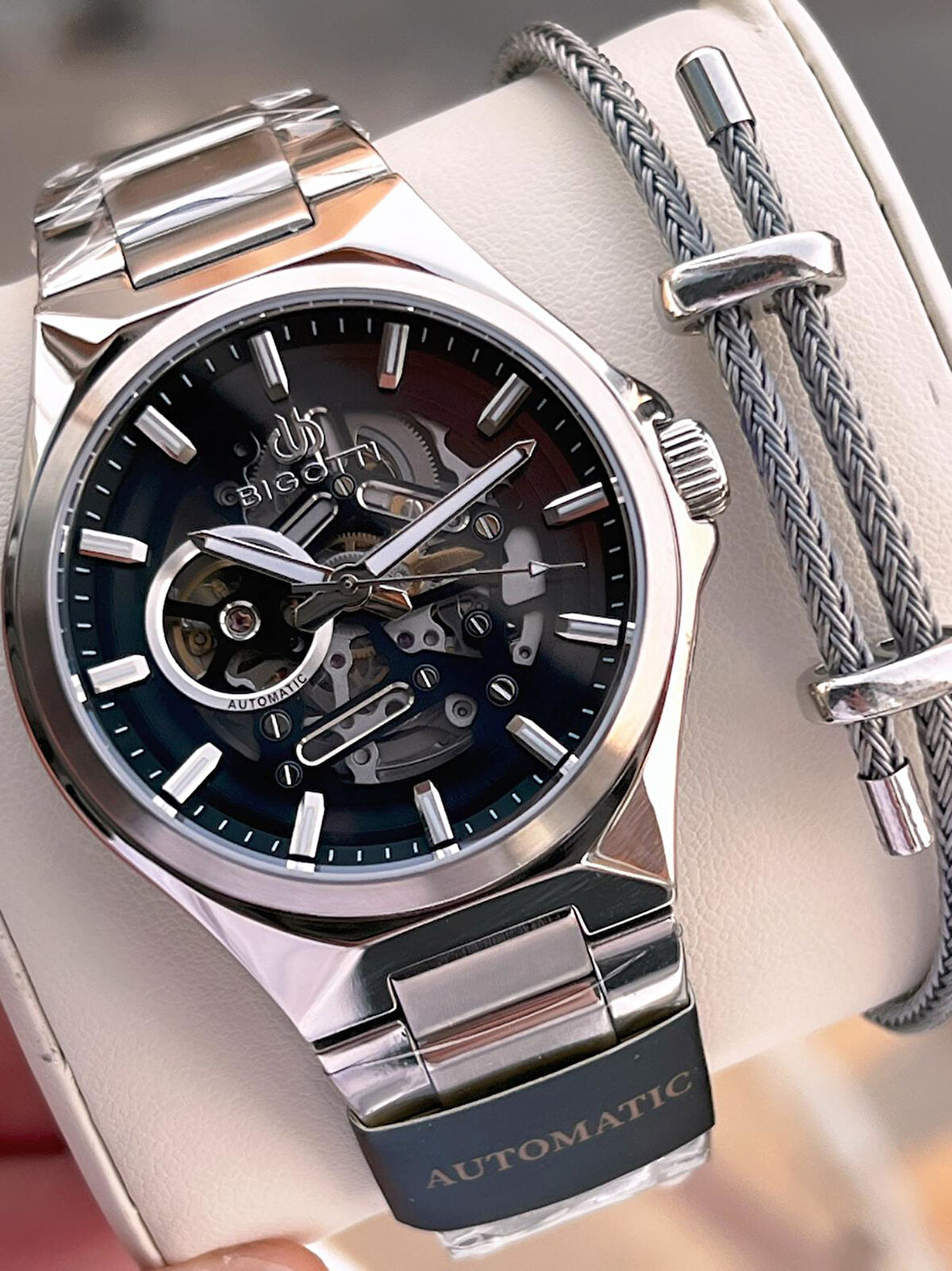 Bigotti Otomatik Ve Kurmalı Çelik Karatma Ve Renk Atma Yapmaz 5 Atm Erkek Kol Saati EBG.10692.2