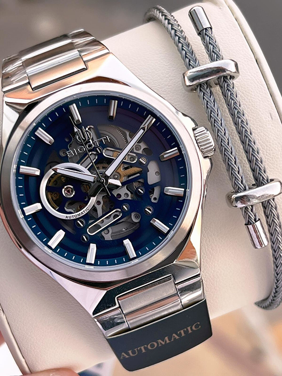 Bigotti Otomatik Ve Kurmalı Çelik Karatma Ve Renk Atma Yapmaz 5 Atm Erkek Kol Saati EBG.10692.3