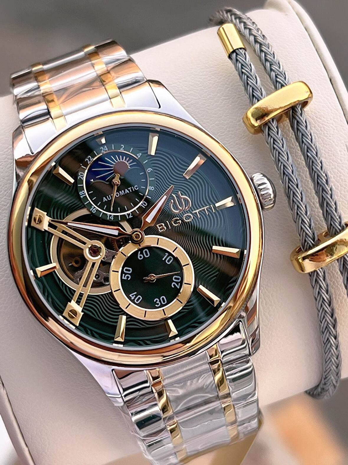 Bigotti Otomatik Ve Kurmalı Çelik Karatma Ve Renk Atma Yapmaz 5 Atm Erkek Kol Saati EBG.10683.4