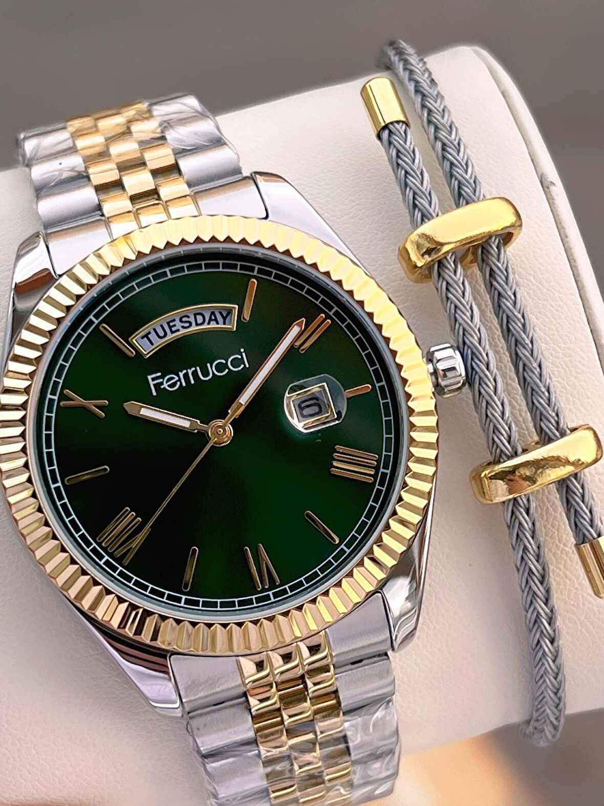 Ferrucci Nişan Ve Takım Elbiselere Özel Takvimli Kadran 2 Yıl Garantili Spor Erkek Kol Saati J3623.2