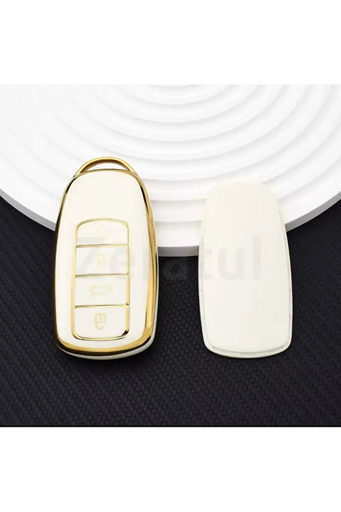 Chery Omoda 5 Pro Beyaz-Gold Anahtar Kılıfı