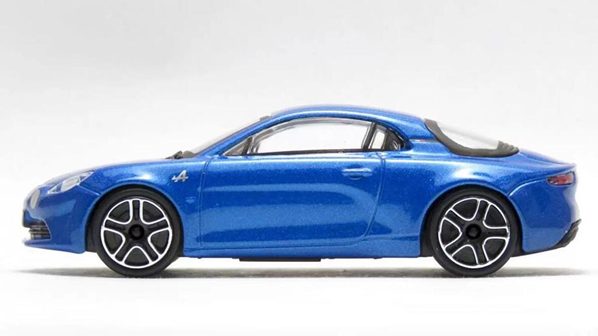 Bburago 1:43 Street Fire - RENAULT ALPINE A110