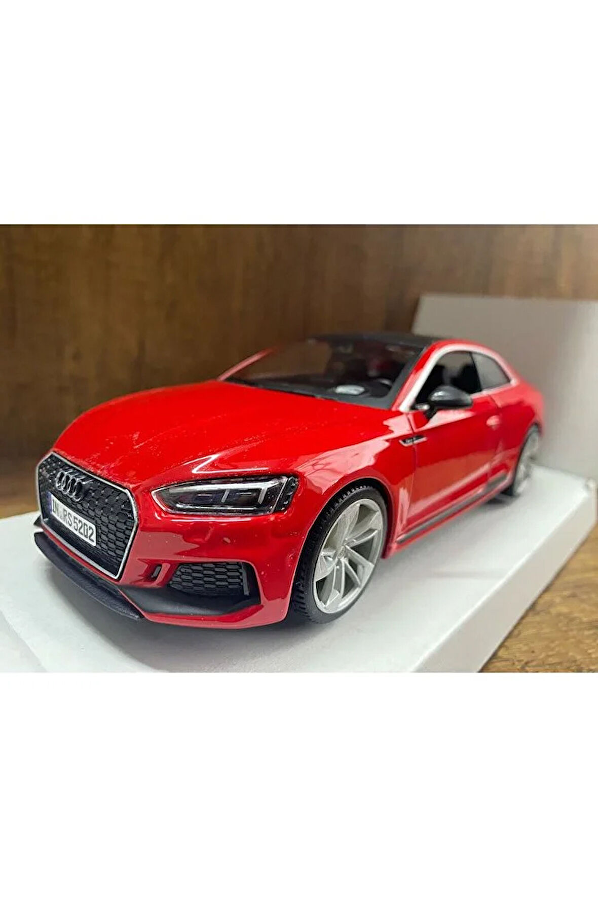 Audi Rs5 1:24 Ölçek Diecast Model Araba Audi RS 5 Diecast Araba AUDİ COUPE KIRMIZI DİECAST