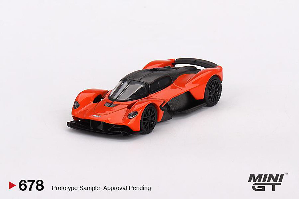 Mini GT Aston Martin Valkyrie Maximum Orange 678