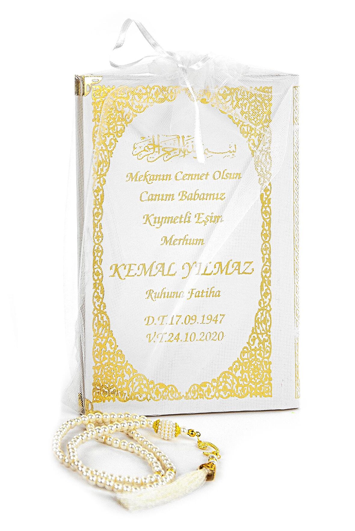 50 ADET - İsim Baskılı Ciltli Yasin Kitabı - Orta Boy - İnci Tesbihli - Tül Keseli - Beyaz Renk