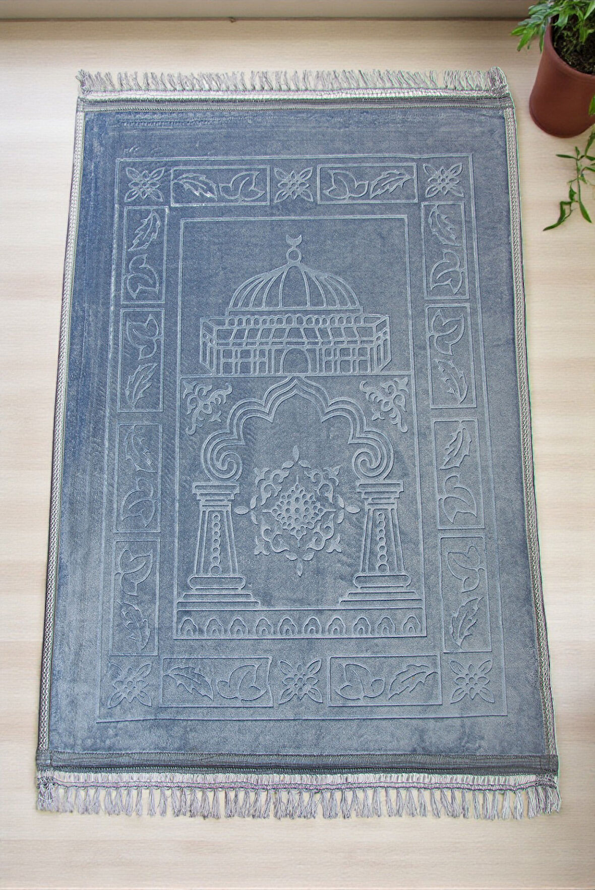 Yumuşak Kadife Dokulu Peluş Seccade Mavi