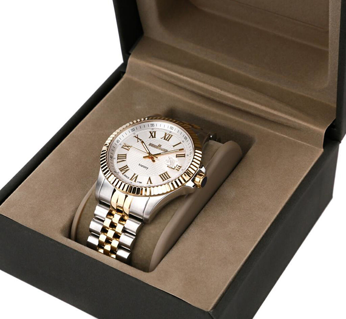 İsviçre Cortebert Safir Cam Erkek Kol Saati Gold