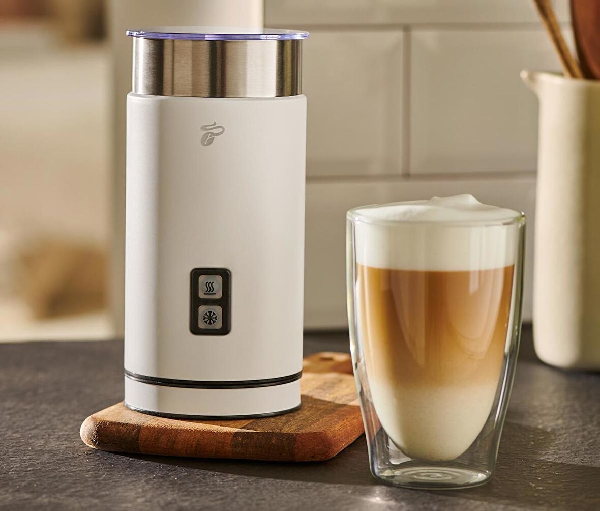 Tchibo Elektrikli Süt Köpürtücü, Beyaz