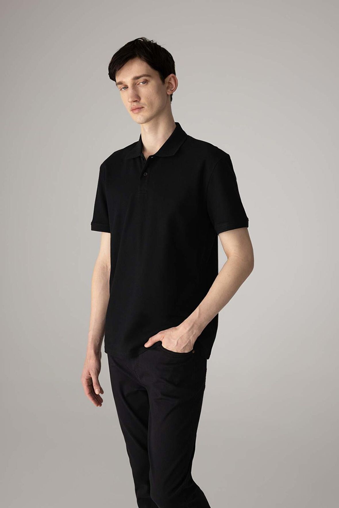 DeFacto Regular Fit Kısa Kollu Basic Düz Pike Kumaş Siyah Polo Tişört C1293AX24SPBK81