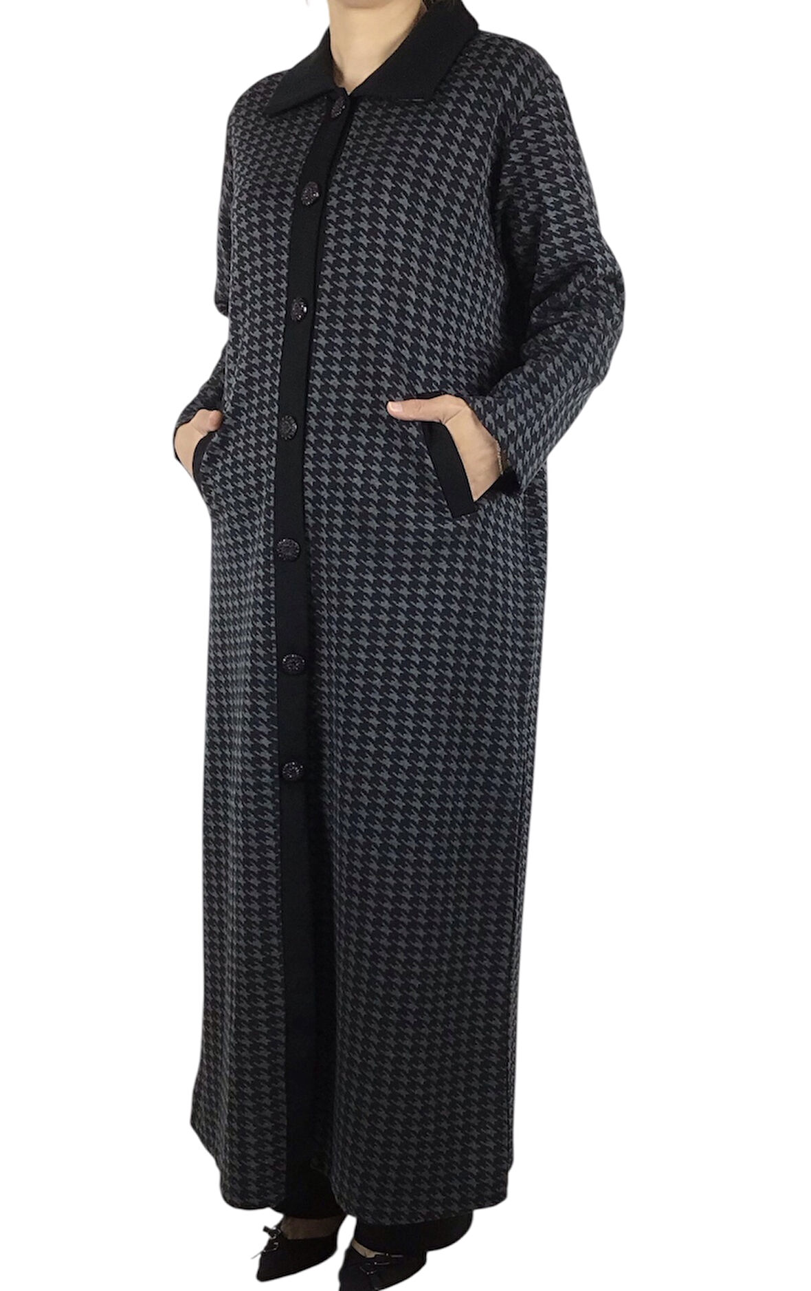 KADIN DESENLİ ÖNÜ DÜĞMELİ CEPLİ ÇELİK ÖRGÜ PARDESÜ