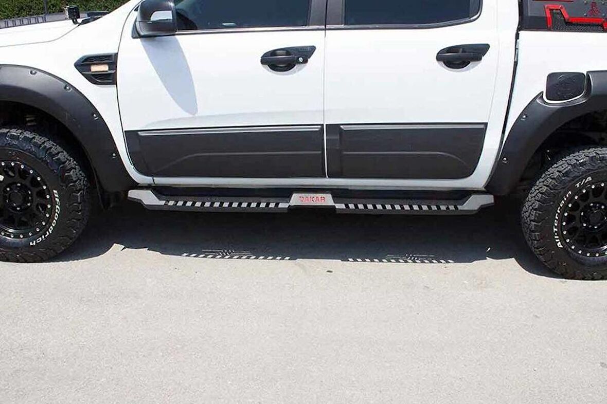 Mitsubishi L200 Dakar Yan Basamak Siyah V2 Işıksız 2020 ve Sonrası