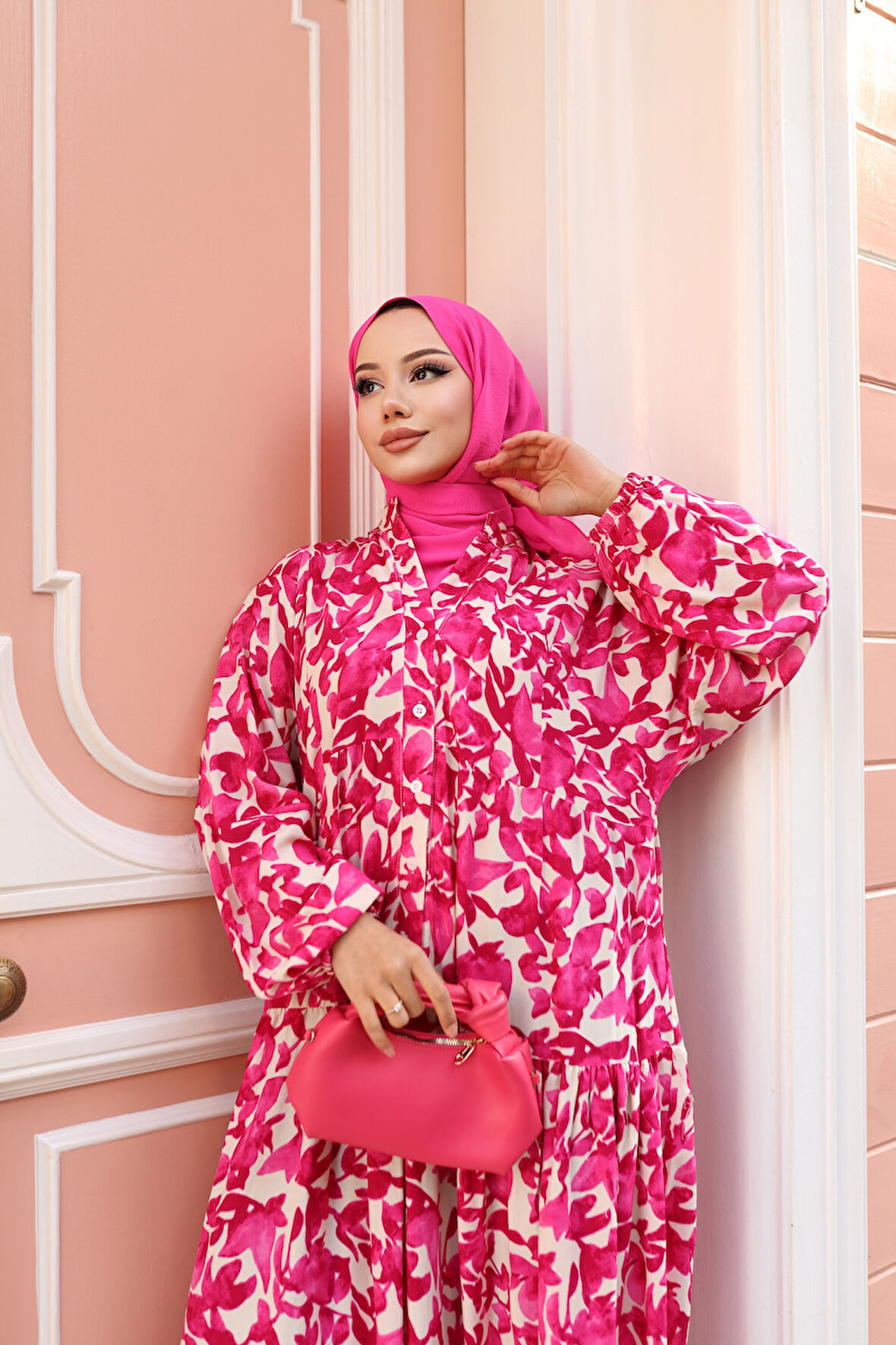 KADIN Pembe %100 Viskon Alaçatı Model Ön Düğmeli Kat Kat Etekli Maxi Boy Elbise vm3125