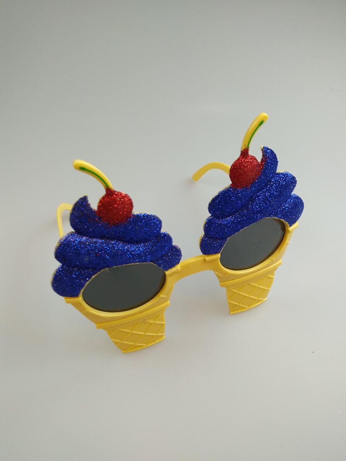 GÖZLÜK DONDURMA KİRAZLI SİMLİ MAVİ