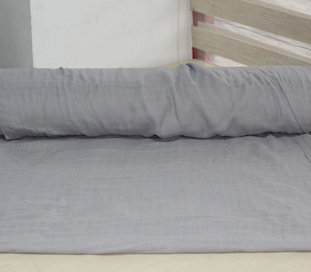 %100 Pamuk Kare Desenli Gri Müslin Kumaş 100*180 cm Metrelik Müslin Kumaş